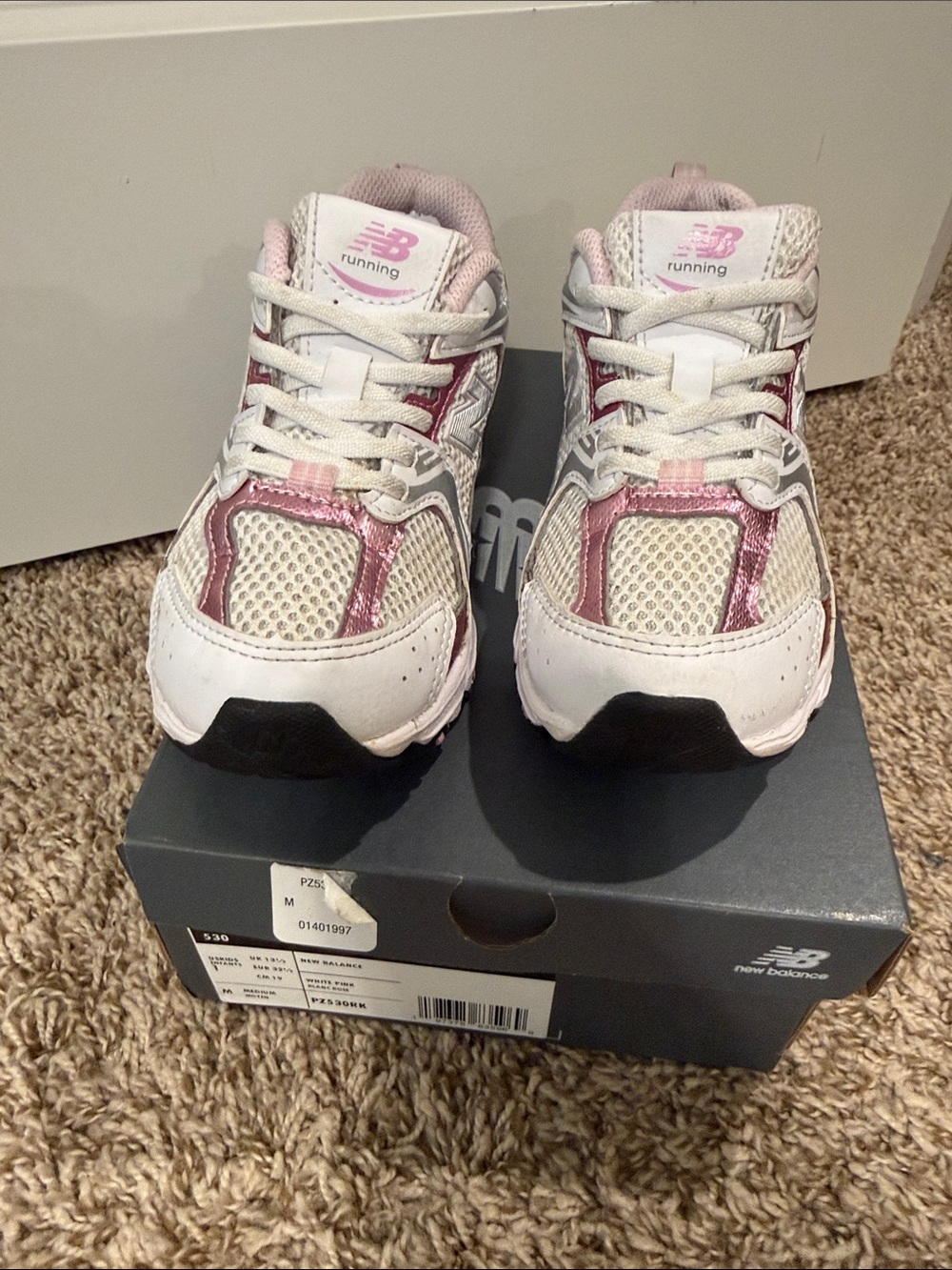 New Balance Kids Sneakers - White & Pink Metallic Accents size 1. (Little girl)